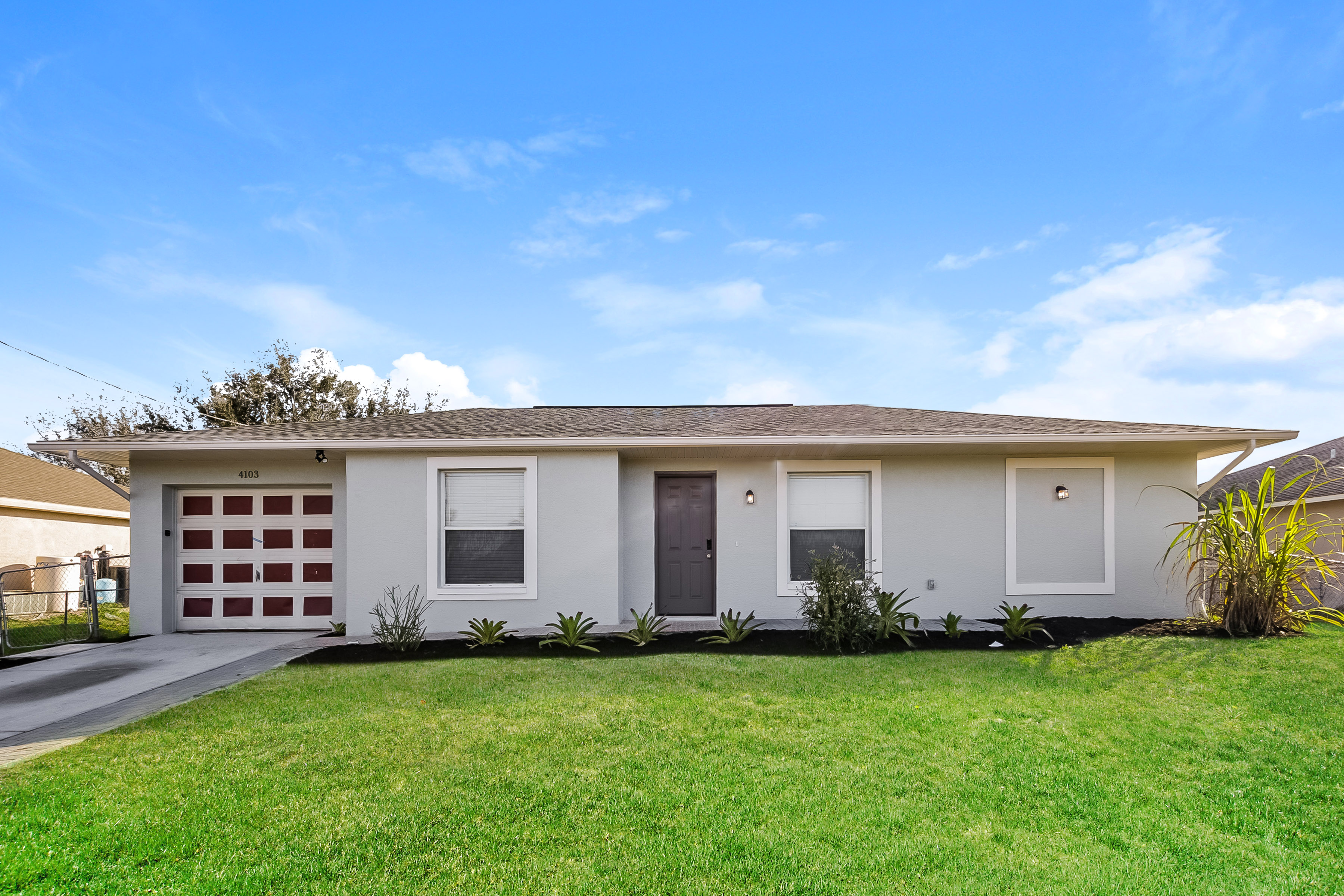 4103 13th St W Lehigh acres, FL 33971